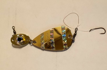 Stangtuppens Røyefavoritt 58mm med Grønt Lys.